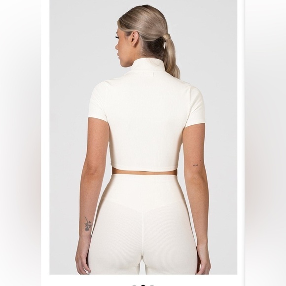 NAMA Toronto ivory ribbed workout set high waist leggings and zip crop top SZ 2X - Picture 3 of 8